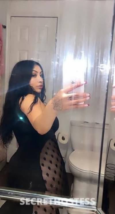 27 year old Escort in Chicago IL OUTCALL ONLY - NWS Ohare - outcall