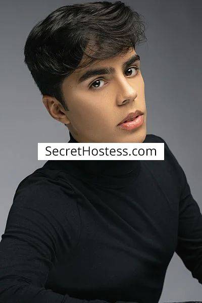 AndreiC 21Yrs Old Escort 77KG 144CM Tall London Image - 0