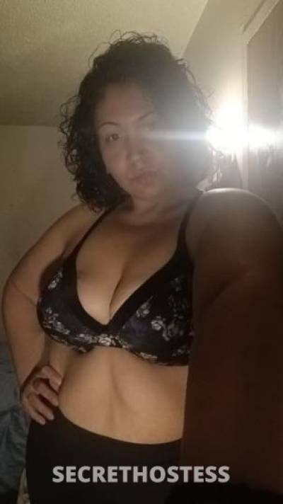 38 year old Escort in Staten Island NY BBW throat god