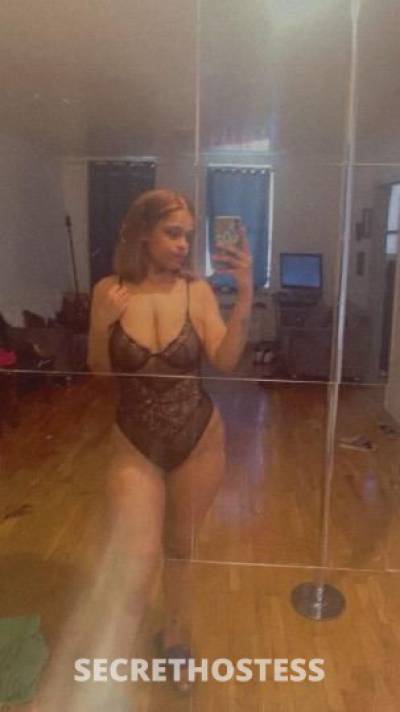 Peaches 25Yrs Old Escort Bronx NY Image - 2