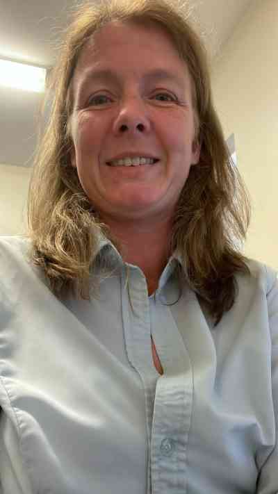 ❥✅ 48 years old sexy independent school teacher in Camden ME