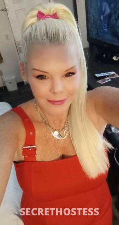 Candy 43Yrs Old Escort Tampa FL Image - 2