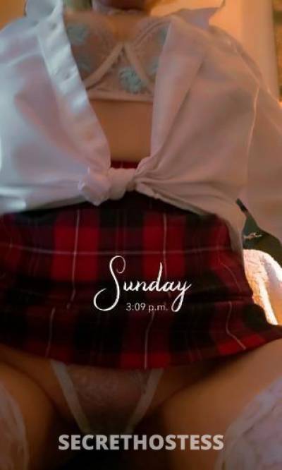 32 year old Escort in Winnipeg I'll do things your wife won't