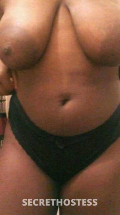 21 year old Escort in Charlotte NC Juicy tight pussy ?? 150 hr special