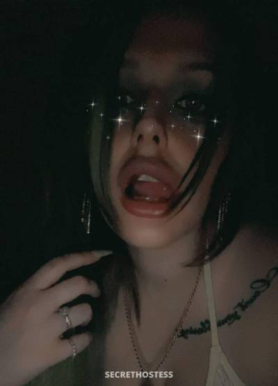 25 year old Asian Escort in Comox Balley Beautiful brunette busty tatted babe brielle LowRestrictions