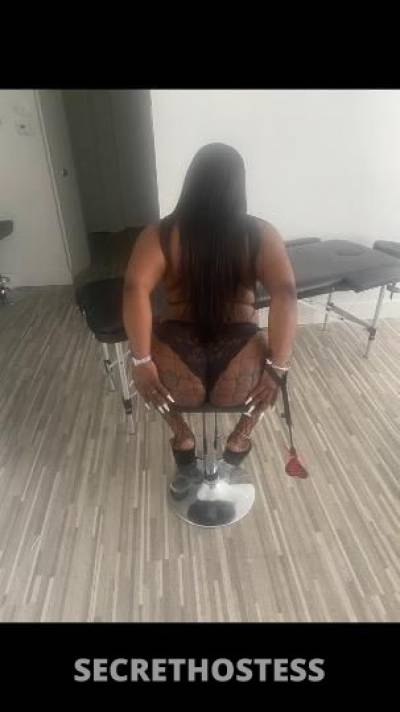 Cream 30Yrs Old Escort Kansas City MO Image - 1