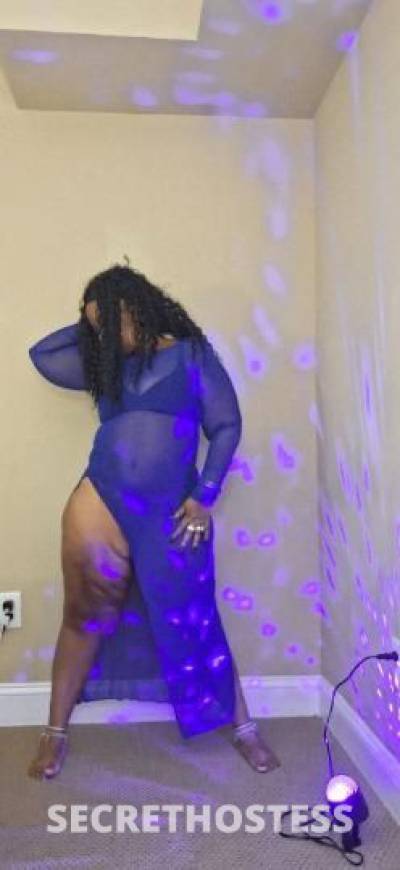 LADYVRED 38Yrs Old Escort Hickory NC Image - 5