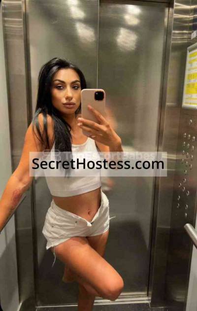 22 Year Old Romanian Escort Rotterdam Black Hair Brown eyes - Image 3