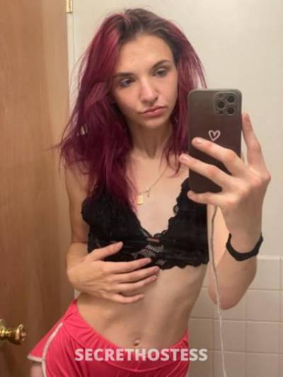 White sexy petite deepthroat queen!! top tier incall outcall in Minneapolis MN