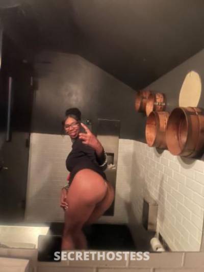 Roxy Your Tall Glass of Water! OUTCALLS ONLY VISITING FOR A  in Fort Smith AR