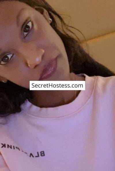 24 Year Old Ebony Escort Doha Black Hair Blue eyes - Image 1