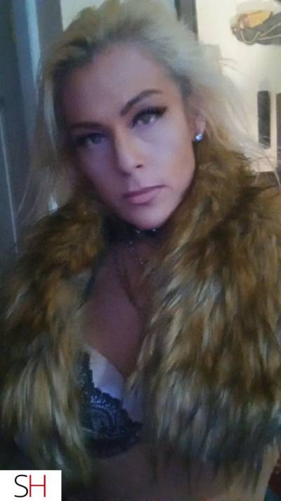 51 year old Escort in Winnipeg Let's ride