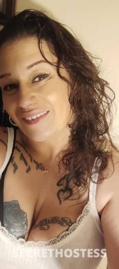 31 year old Escort in Buffalo NY SPECIALS BOTH IN AND OUTCALLS?NO UPCHARGE?NO DEPOSIT?GFE 