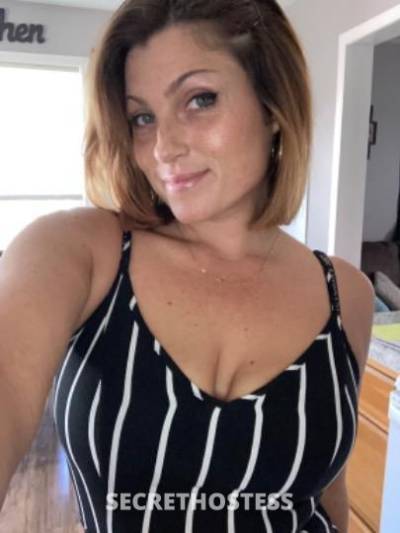 32 year old Escort in Louisville KY An Unforgettable Experince With Charisma