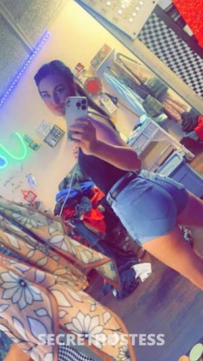 31 year old Escort in Brunswick GA AVAILABLE NOW. RELAX &amp; ENJOY. CALL ME