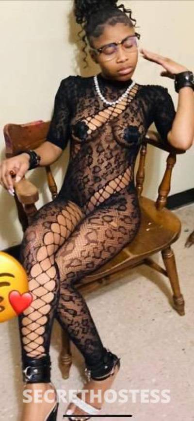 22 year old Escort in Memphis TN Its Sexyyy? (In Calls Only ) ?? Ask About My Friend