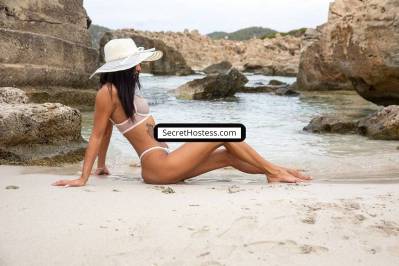 27 Year Old Mixed Escort Munich Black Hair Brown eyes - Image 7