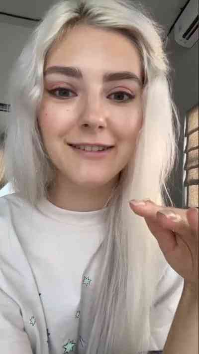 25 year old Escort in Alton Im available for all kind of sex position