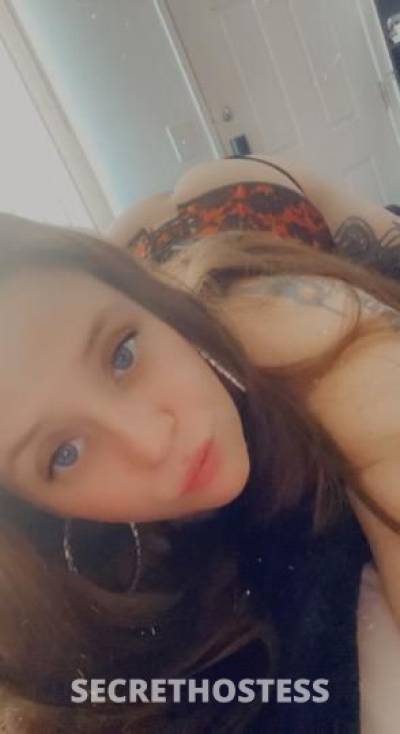 28 year old Escort in Phoenix AZ ?AZs NATURAL WONDER