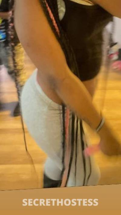 Maya 18Yrs Old Escort Oakland CA Image - 1