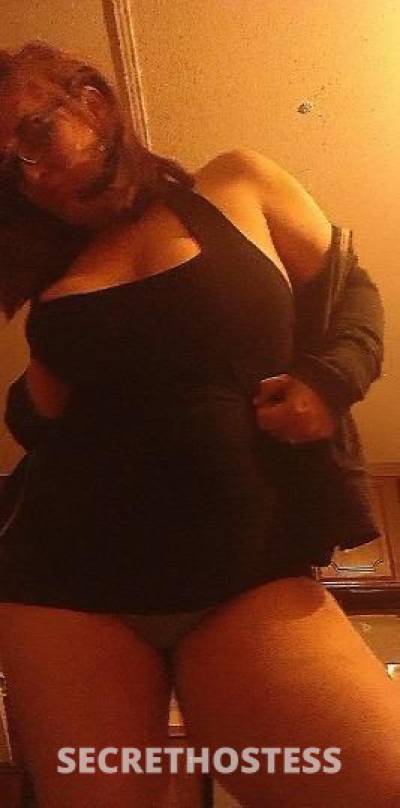 35 year old Escort in Louisville KY SincyBaby Is waiting for you 2 call her W T H There is a Big