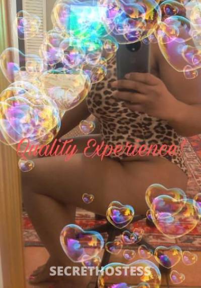 35 year old Swedish Escort in Milwaukee WI ? Relaxing,Slippery Nuru Massage! Deep tissue,Swedish and 