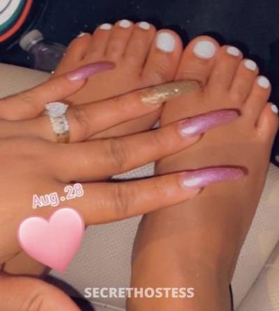 24 year old Escort in Wilmington NC Cream N cream Out