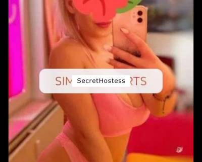 Erica is a party girl in your city in Camberley