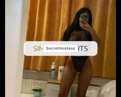 Jessi ❤️ is a curvy escort with a lovely body in Luton