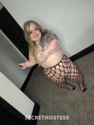 23 year old Escort in Des Moines IA ✨? 3'10 Blonde Bombshell