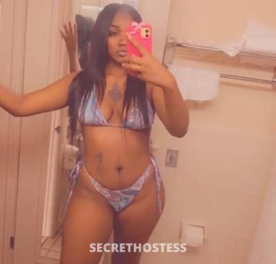25 year old Escort in Dover DE im nayy let me come fuck the shit out of your dick and suck 