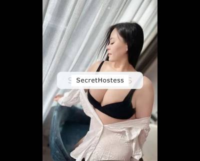 24 Year Old Asian Escort Dunedin Brown eyes - Image 1