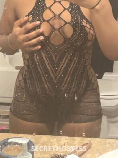 20 year old Escort in Everett WA - carfun/outcalls? ??head doctor and content creator