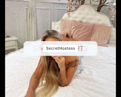 New in town, 22 years old and offering a full GFE experience in Doncaster