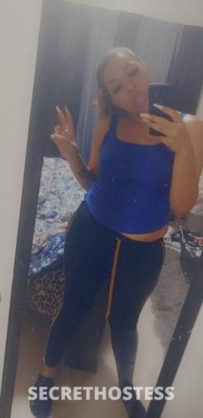 27 year old Escort in Memphis TN PULL UP INCALL l ght brighht damn NEAR whiite