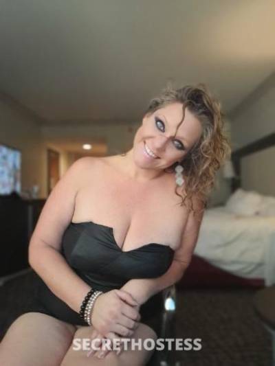 42Yrs Old Escort Rochester MN Image - 0