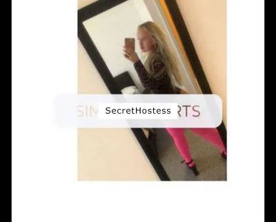 Ella👸🏼22, the British Blonde Barbie❄️, is  in Milton Keynes