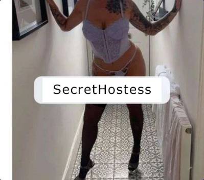 Izzy 30Yrs Old Escort Size 10 Stoke-on-Trent Image - 2