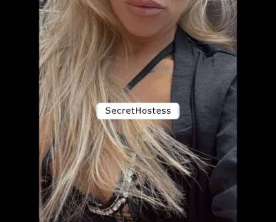 Attractive and alluring blonde from Britain who takes  in Nottingham