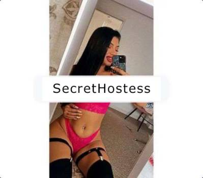 Melisa Escort Size 8 Kettering Image - 2