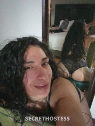 29 Year Old Puerto Rican Escort Chicago IL - Image 3