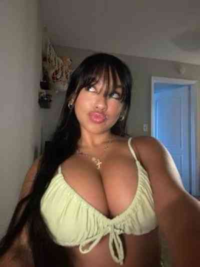 28 years old escort from  Germany with natural breast black  in Beverly Hills CA