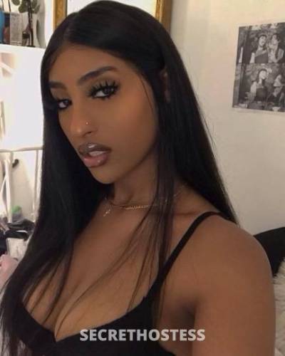 24 year old Indian Escort in San Fernando Valley CA ??????? indian girl