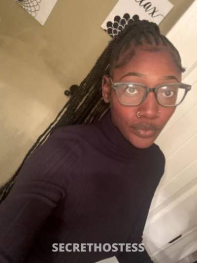 19 year old Escort in Memphis TN heyy hmu looking for easy fun