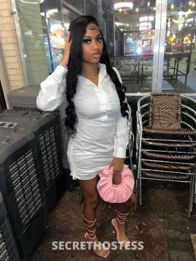 22 year old Escort in Memphis TN Incalls only 100 real pics your fav back