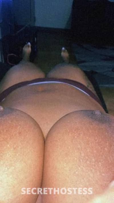 26 year old Escort in Memphis TN sexy red
