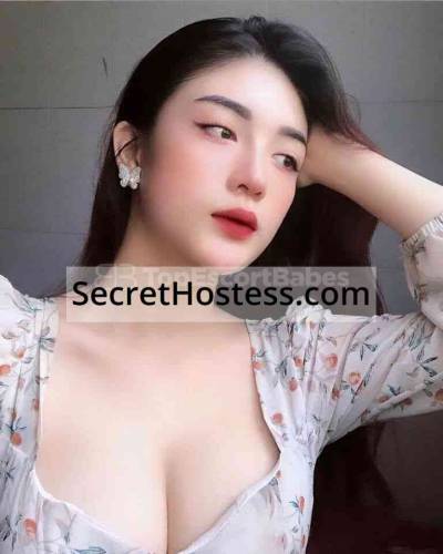 24 Year Old Vietnamese Escort Kuwait City Black Hair Brown eyes - Image 4