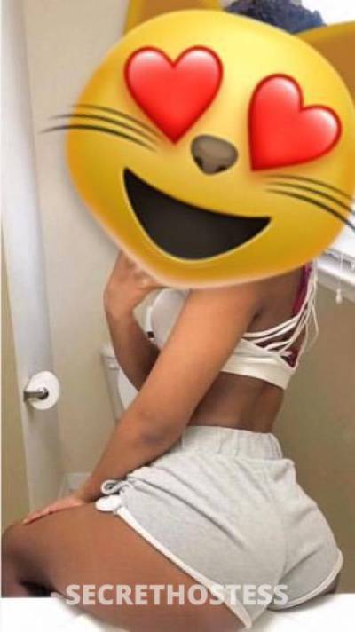 26 year old Escort in Philadelphia PA DREAM CATCHER AKA THROAT GOAT??? 60ss