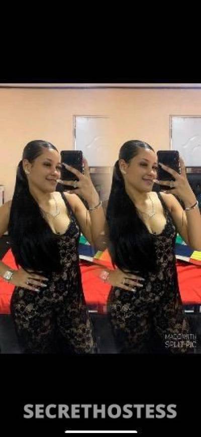 21 year old Escort in West Palm Beach FL hi baby avaliable now