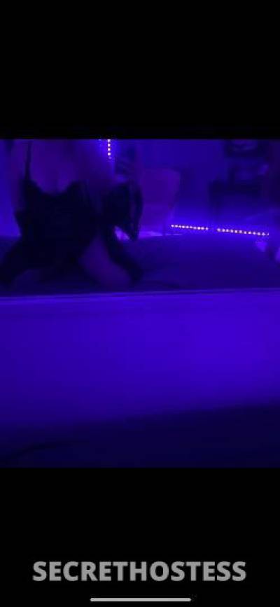 Ally 19Yrs Old Escort Edmonton Image - 4